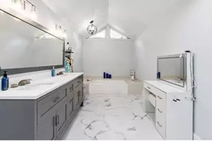 1118 Saybrook Cir NW, Lilburn, GA 30047 - Photo 19