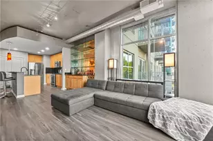 250 Pharr Rd NE, Atlanta, GA 30305 - Photo 11