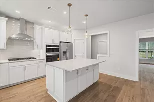 4910 Rosarian Dr, Cumming, GA 30040 - Photo 19