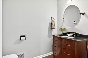 325 Saddle Creek Cir, Roswell, GA 30076 - Photo 15