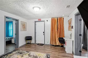 123 N Brawner St, Griffin, GA 30223 - Photo 7