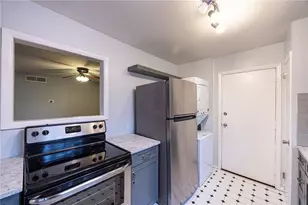 1111 Clairemont Ave, Decatur, GA 30030 - Photo 11