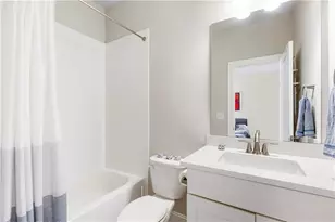 4325 Parkside Pl, Atlanta, GA 30342 - Photo 33