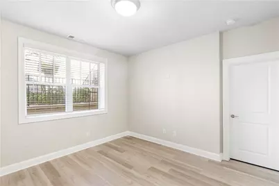 4325 Parkside Place, Atlanta, GA 30342 - Photo 35