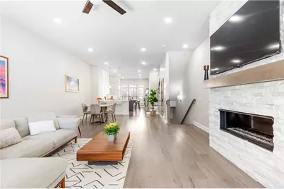 4325 Parkside Place, Atlanta, GA 30342 - Photo 15