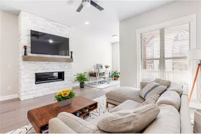 4325 Parkside Place, Atlanta, GA 30342 - Photo 13