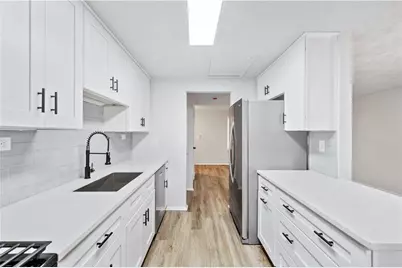 6734 Graves Mill Drive, Norcross, GA 30093 - Photo 9