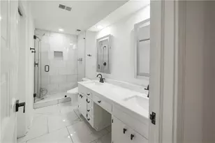 3649 Peachtree Rd NE, Atlanta, GA 30319 - Photo 21