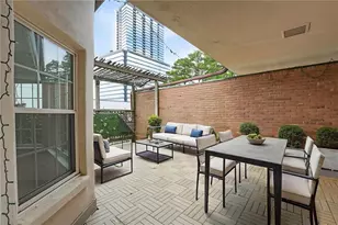 3649 Peachtree Rd NE, Atlanta, GA 30319 - Photo 3