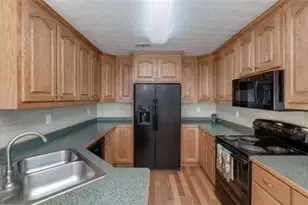 135 Saddle Ln, Covington, GA 30016 - Photo 7