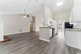 203 Chesapeake Ln, Woodstock, GA 30189 - Photo 5