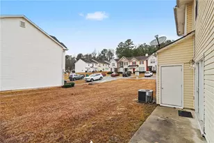 6109 Camden Forrest Dr, Riverdale, GA 30296 - Photo 33