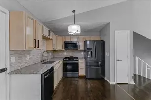 2535 Winding Creek Dr, Lithia Springs, GA 30122 - Photo 11