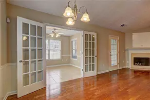 412 Mockingbird Dr, Loganville, GA 30052 - Photo 9