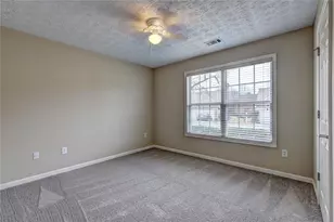 412 Mockingbird Dr, Loganville, GA 30052 - Photo 17