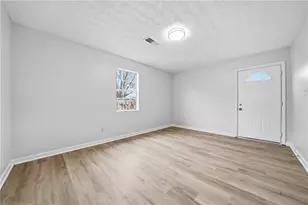 943 Colvin Dr, Locust Grove, GA 30248 - Photo 15