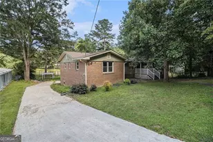 2545 Rockbridge Rd NW, Conyers, GA 30012 - Photo 3