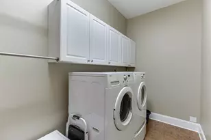 2908 Perimeter Cir, Buford, GA 30519 - Photo 39