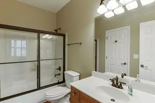 2908 Perimeter Cir, Buford, GA 30519 - Photo 45