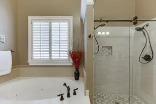 2908 Perimeter Cir, Buford, GA 30519 - Photo 35