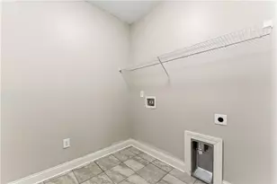 321 Cottonwood Cir, Peachtree City, GA 30269 - Photo 17