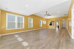 321 Cottonwood Cir, Peachtree City, GA 30269 - Photo 3