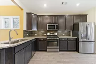 321 Cottonwood Cir, Peachtree City, GA 30269 - Photo 7