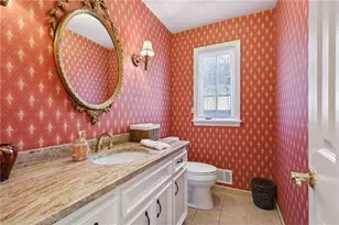 580 Glen Eagles Circle SE, Marietta, GA 30067 - Photo 11