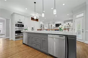 225 Farmbrooke Ct, Atlanta, GA 30350 - Photo 9