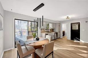 752 Maple Dr, Riverdale, GA 30274 - Photo 7