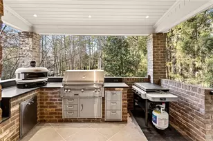 5250 London Dr, Atlanta, GA 30327 - Photo 53