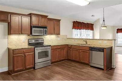 2055 Hickory Station Circle, Snellville, GA 30078 - Photo 9