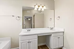 820 Whitecrest Ct, Lawrenceville, GA 30043 - Photo 19