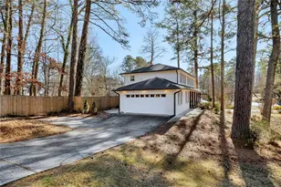 1772 Huntingford Dr, Marietta, GA 30068 - Photo 37
