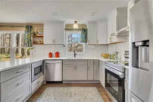 1772 Huntingford Dr, Marietta, GA 30068 - Photo 11