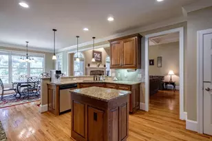 627 Heritage Post Ln, Grayson, GA 30017 - Photo 9