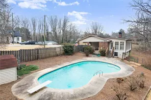 4225 Walnut Cir, Flowery Branch, GA 30542 - Photo 33