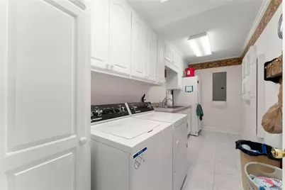 4225 Walnut Circle, Flowery Branch, GA 30542 - Photo 17