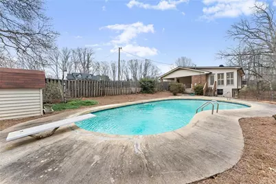 4225 Walnut Circle, Flowery Branch, GA 30542 - Photo 35