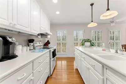 4225 Walnut Circle, Flowery Branch, GA 30542 - Photo 13