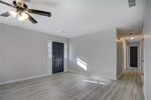 4100 Fox Chase Dr, Loganville, GA 30052 - Photo 11