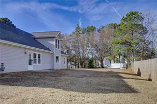 4100 Fox Chase Dr, Loganville, GA 30052 - Photo 9