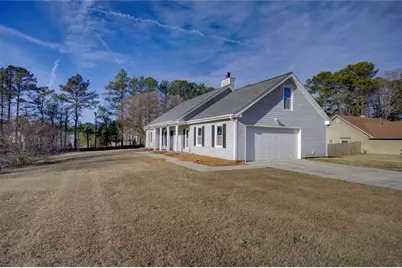 4100 Fox Chase Drive, Loganville, GA 30052 - Photo 5