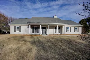 4100 Fox Chase Dr, Loganville, GA 30052 - Photo 1