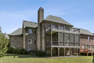1762 Buckhead Ln NE, Atlanta, GA 30324 - Photo 3