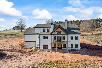 810 North Hampton, Monroe, GA 30656 - Photo 5