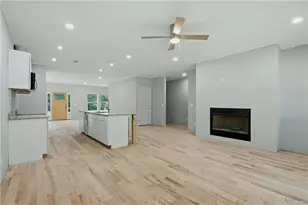 2515 Hogan Rd, Atlanta, GA 30344 - Photo 9