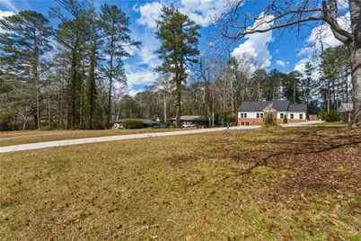 2515 Hogan Road, Atlanta, GA 30344 - Photo 21