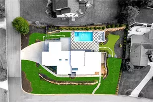 4232 Edgewood Ct, Marietta, GA 30068 - Photo 11