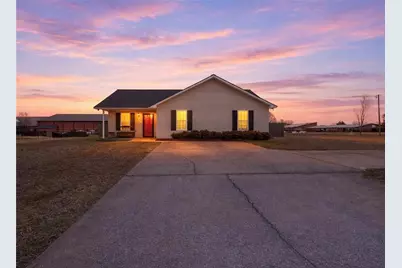 8 Stonegate Drive, Cedartown, GA 30125 - Photo 1